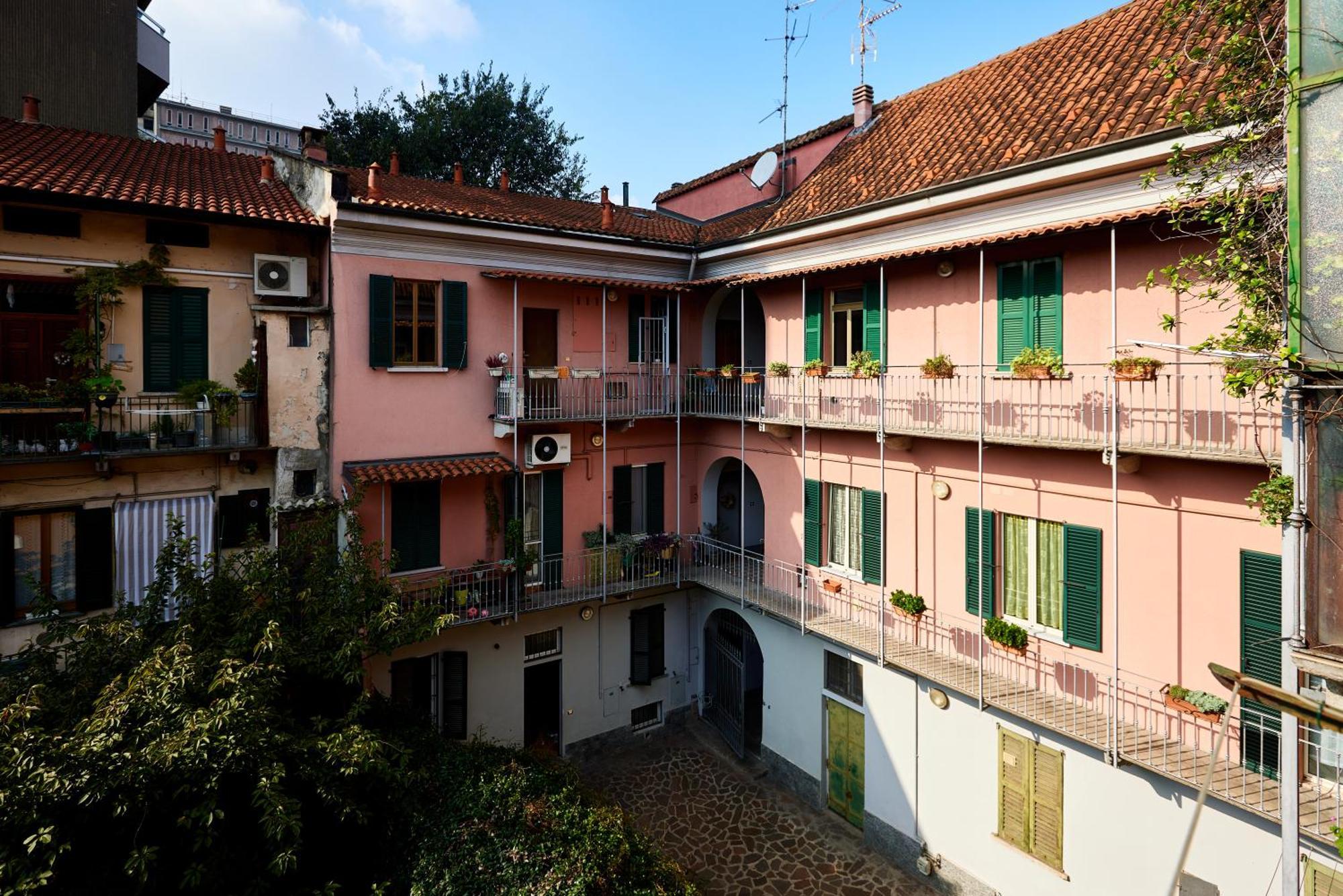 Cozy Studio A Few Steps From Sesto Rondo Metro Station Sesto San Giovanni Exteriör bild